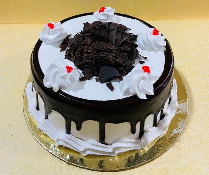 Order 1 Kg Dutch Truffle Cake Online at Best Prices in India | Theobroma