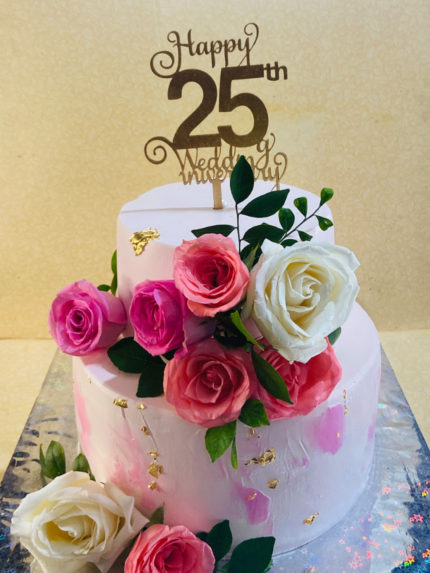 Wedding Anniversary Cake, Food & Drinks, Homemade Bakes on Carousell