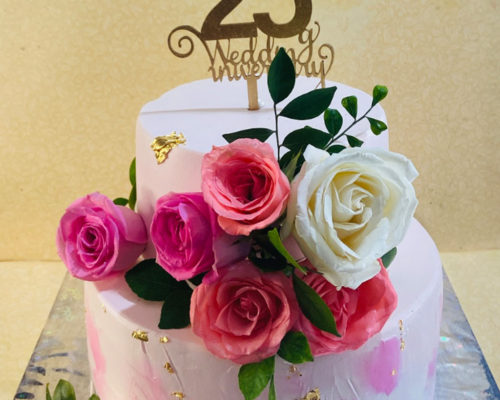 Customized Anniversary Cake at Rs 450/pound | Kolkata | ID: 21508747830