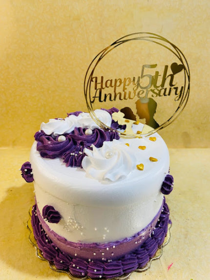 Fondant icing anniversary cake | The Cake Lounge-thanhphatduhoc.com.vn